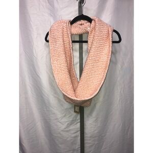Chunky Knit Infinity Scarf Peach White Marled Cozy Warm Loop Wrap